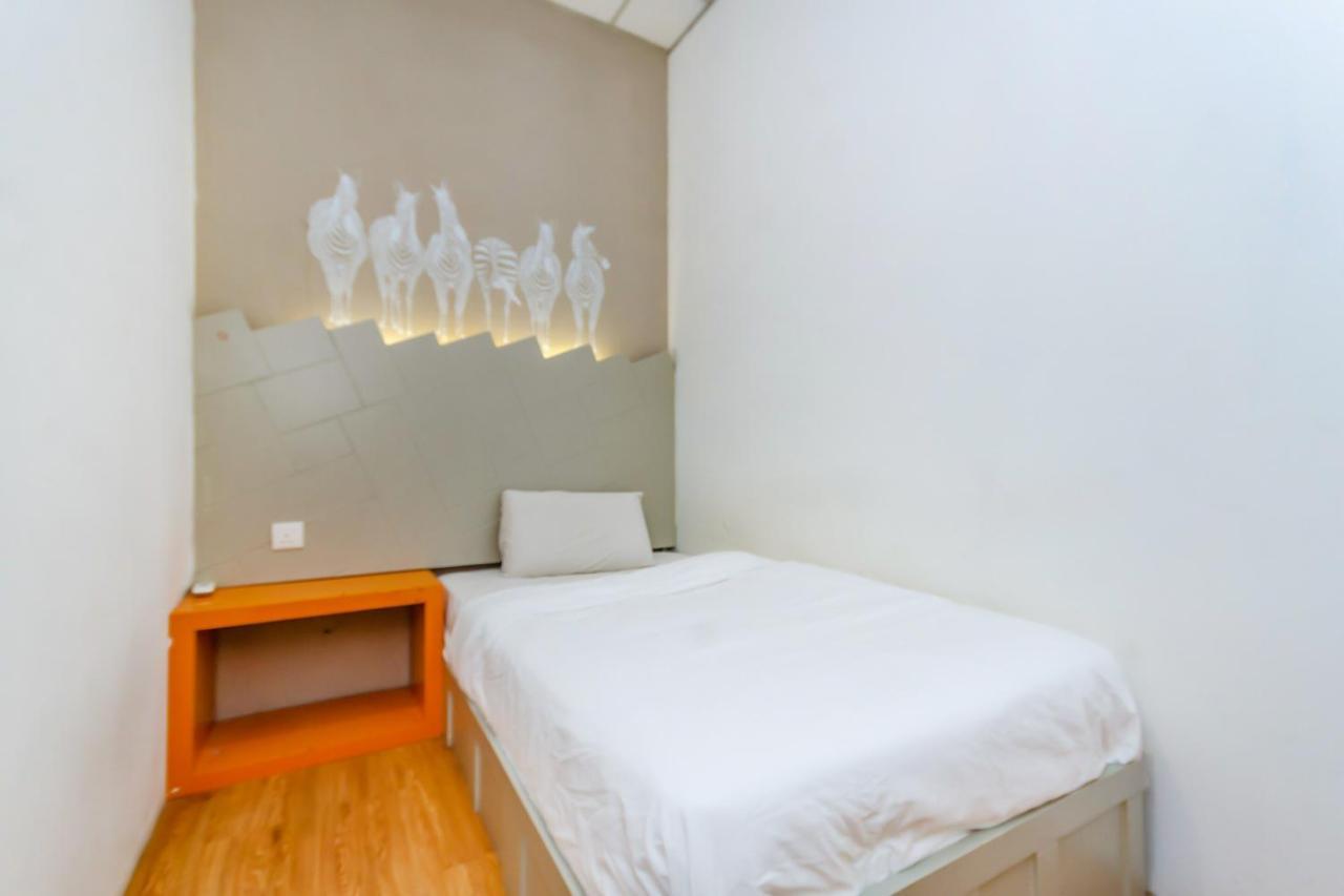 Spot On 89816 Warm Blanket Hotel Johor Bahru Exterior photo